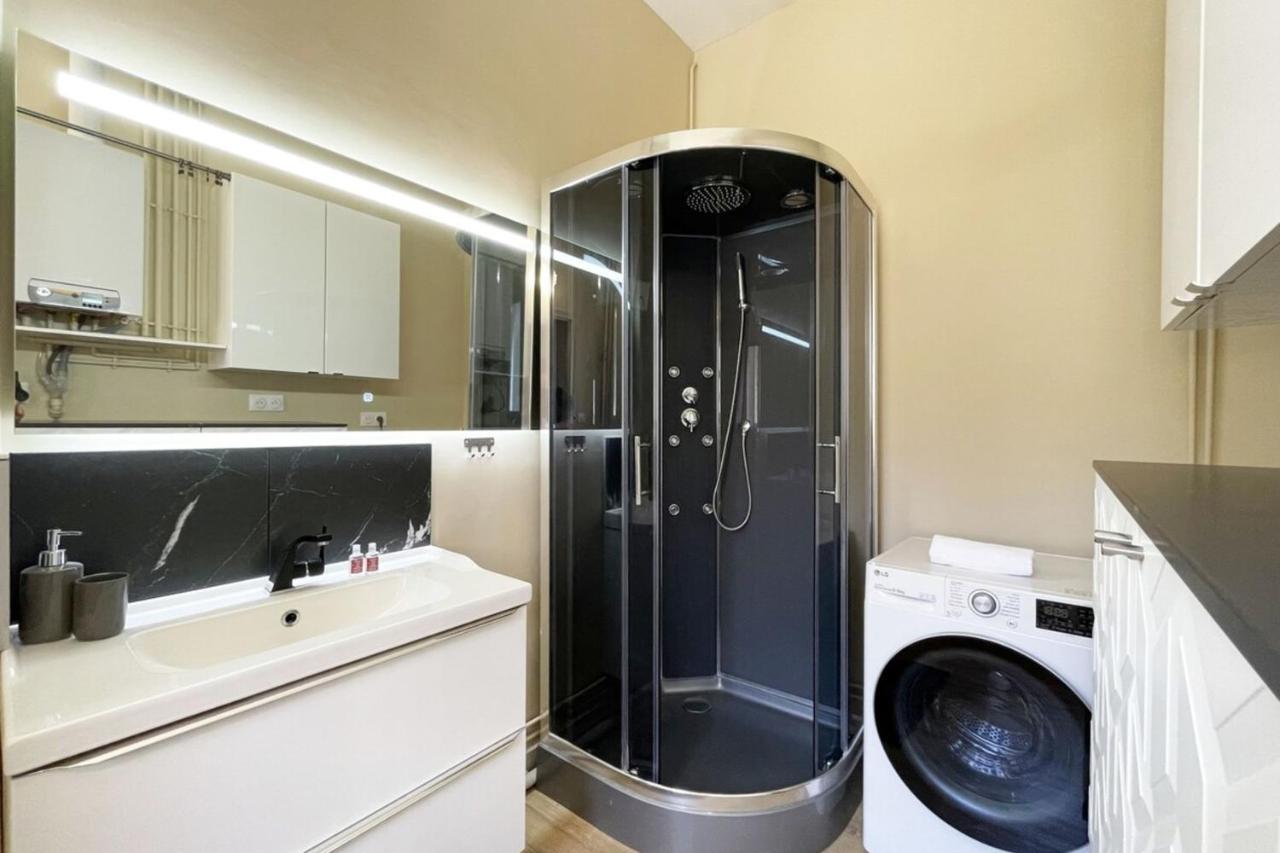 Appartement Haussmannien Proche Gare Chartres Exteriér fotografie
